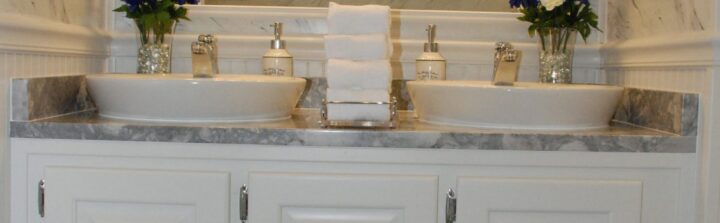 Long-Term Restroom Trailer Rental Guide - VIPTOGO Make your event rock with port a potty luxury.