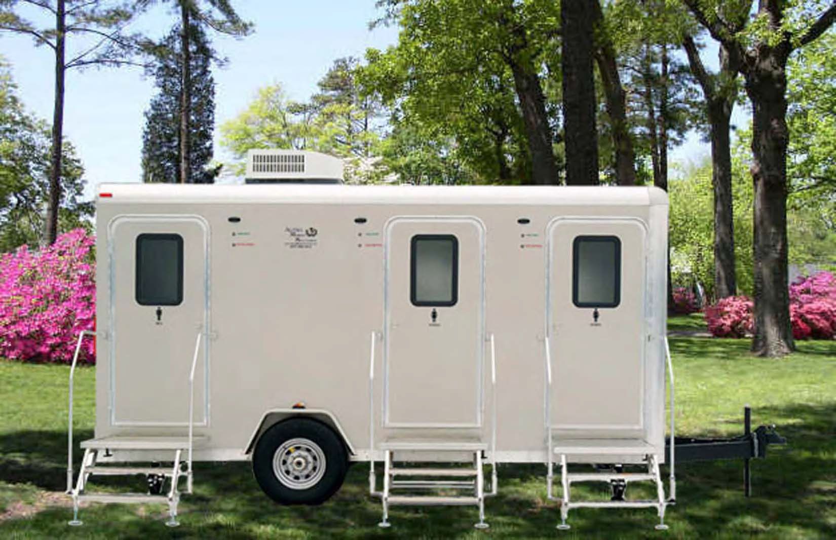 3 Unit Shower / Restroom Combo Trailer