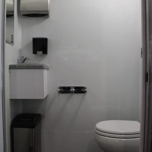 Non Ada Bathroom easy access ada compliant 3 station trailer - viptogo Non Ada Bathroom easy access ada compliant 3 station trailer - viptogo