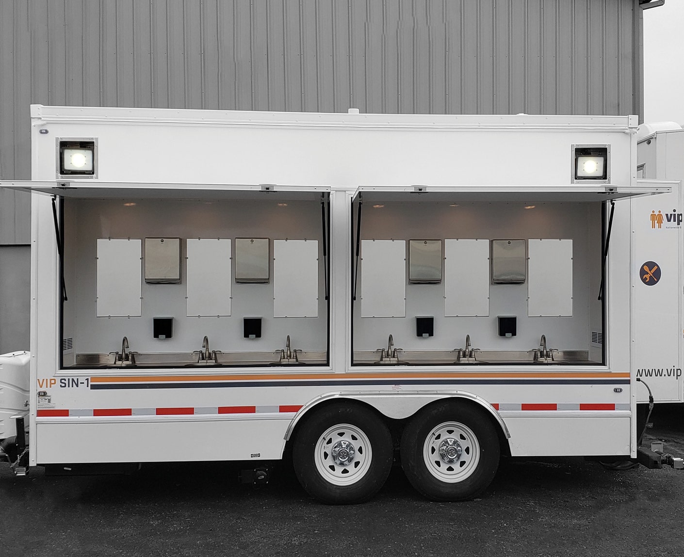 Portable Sink Trailer