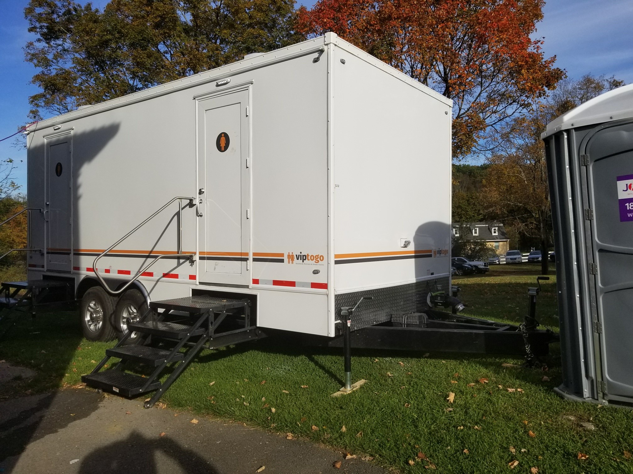 Portable restrooms for rent