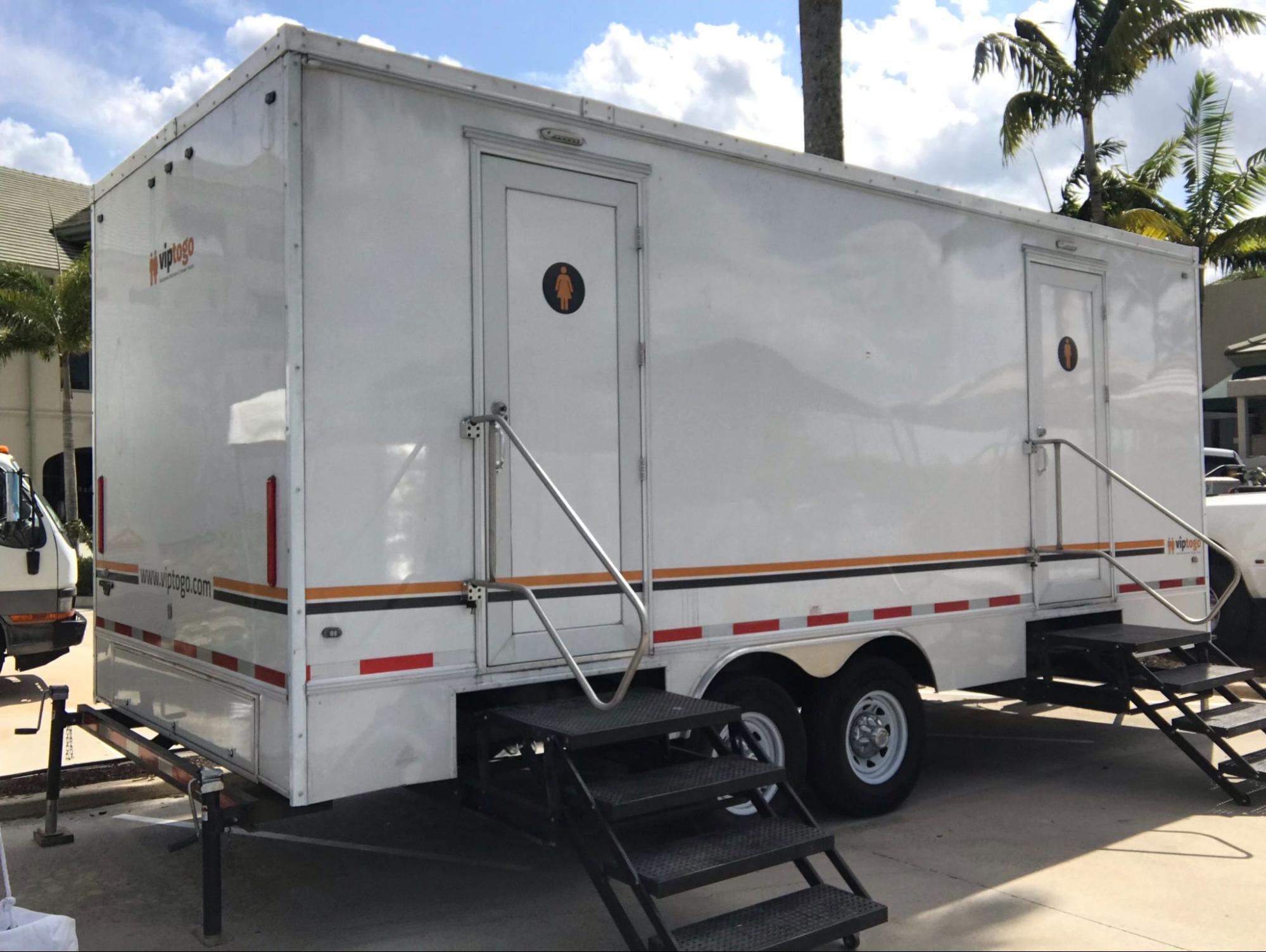 bathroom trailer rental with portable toilets for events