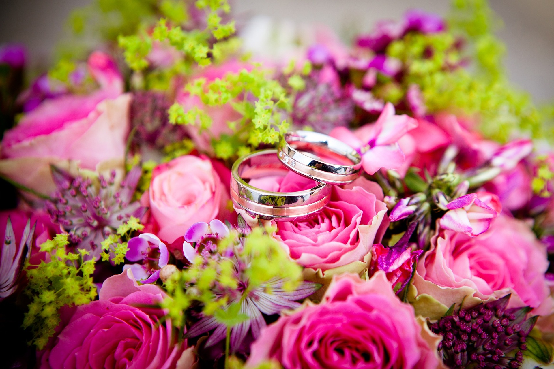 vendors needed for wedding - florist