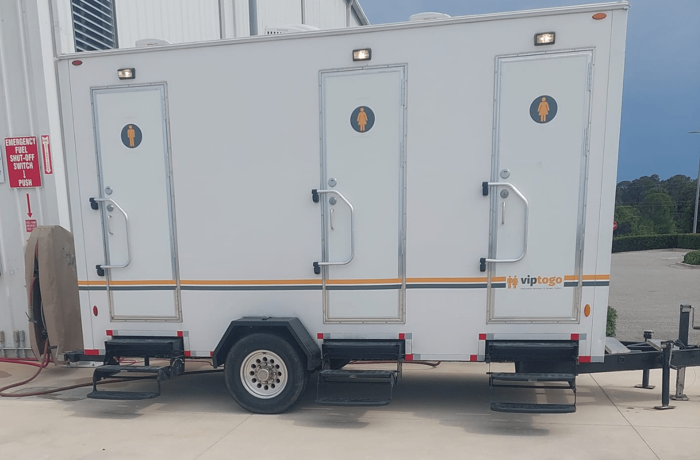 construction restroom trailers and rentals from VIP to Go