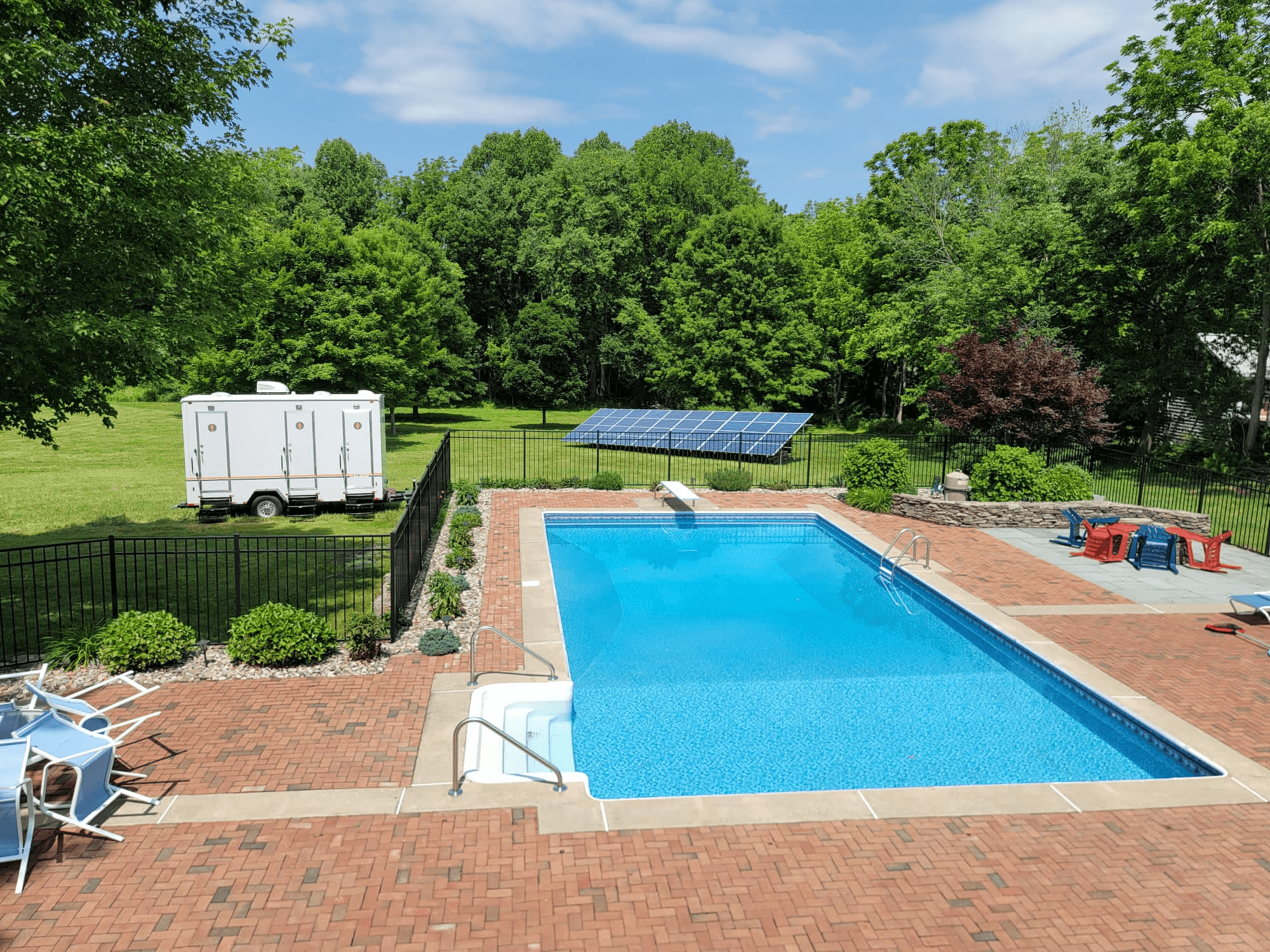 VIP To Go’s adequate restroom facility at an outdoor event VIP To Go’s adequate restroom facility at an outdoor event