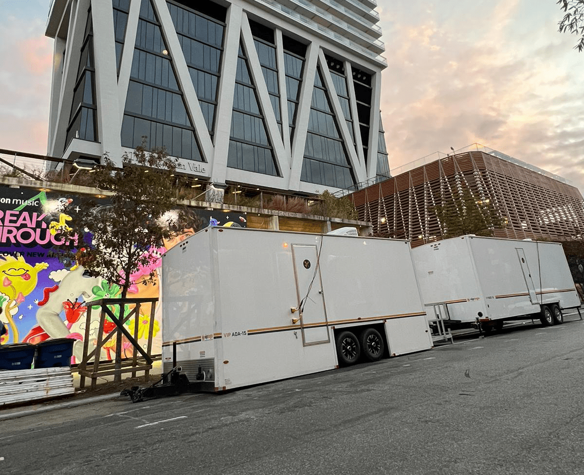 Luxury restroom trailers at Lower Manhattan, NY event