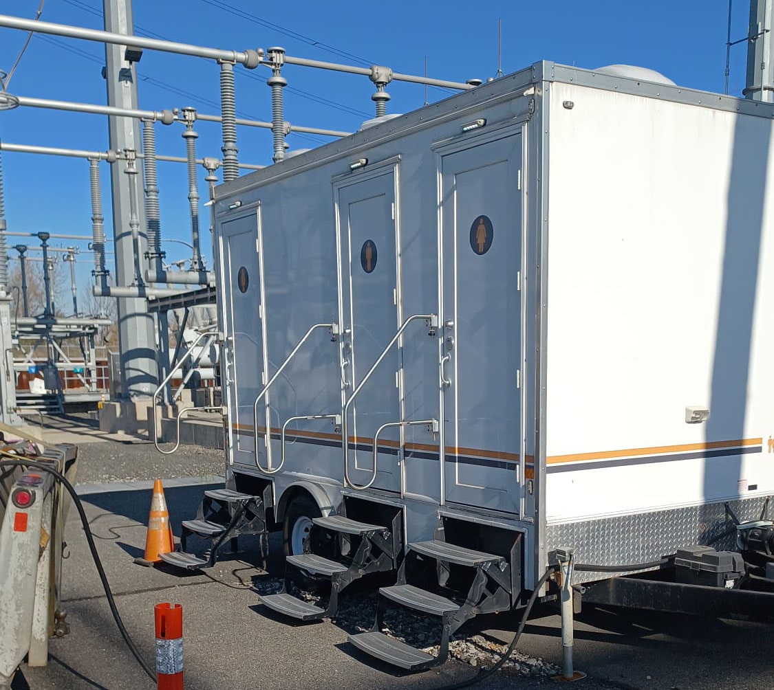 VIP To Go’s portable restrooms for utility projects VIP To Go’s portable restrooms for utility projects
